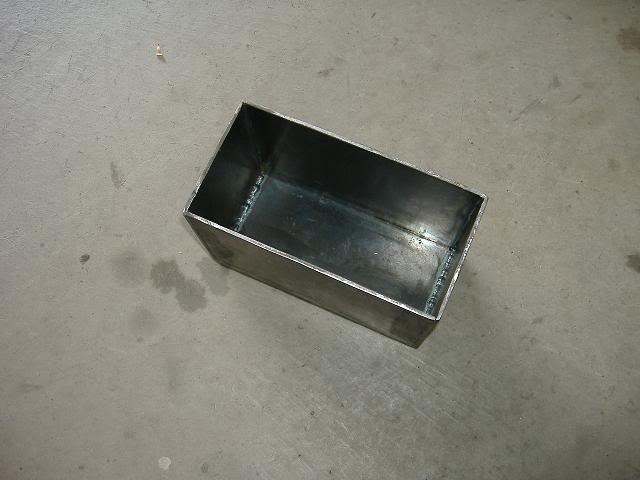 Name: batterybox005.jpg
Views: 17
Size: 31.9 KB