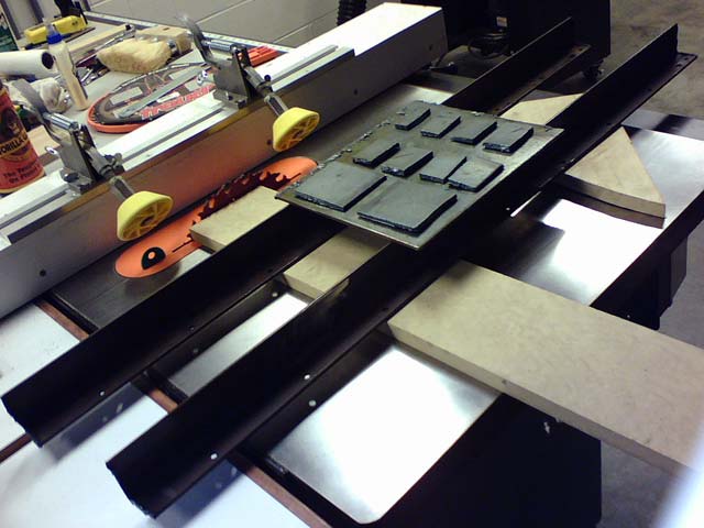 Name:  Stand-2.jpg
Views: 113
Size:  45.5 KB