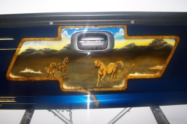 Name: tailgatehorses.jpg
Views: 221
Size: 36.5 KB