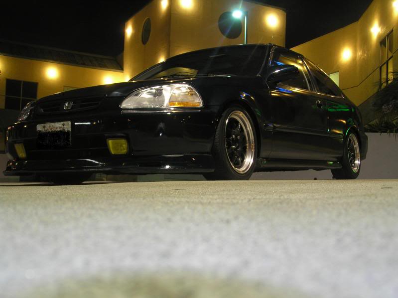 Name:  fotoshoot1027.jpg
Views: 23
Size:  49.6 KB
