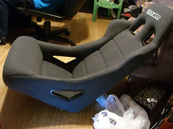 Name: seat_003.jpg
Views: 19
Size: 36.9 KB
