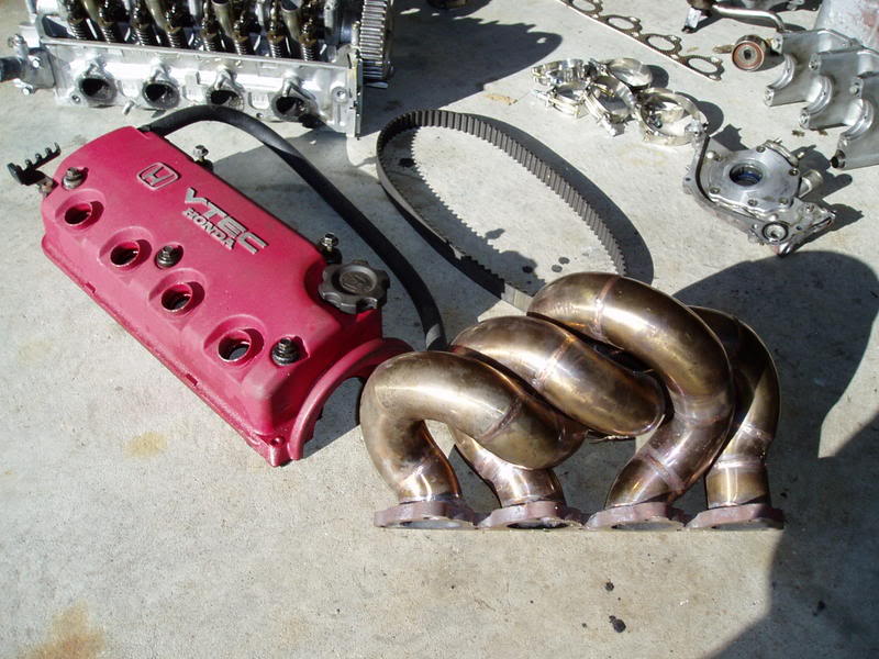 Name:  Valvecoverandmanifold.jpg
Views: 261
Size:  91.9 KB