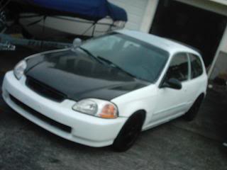 Name: newpaintnicecivicshot.jpg
Views: 13
Size: 10.8 KB