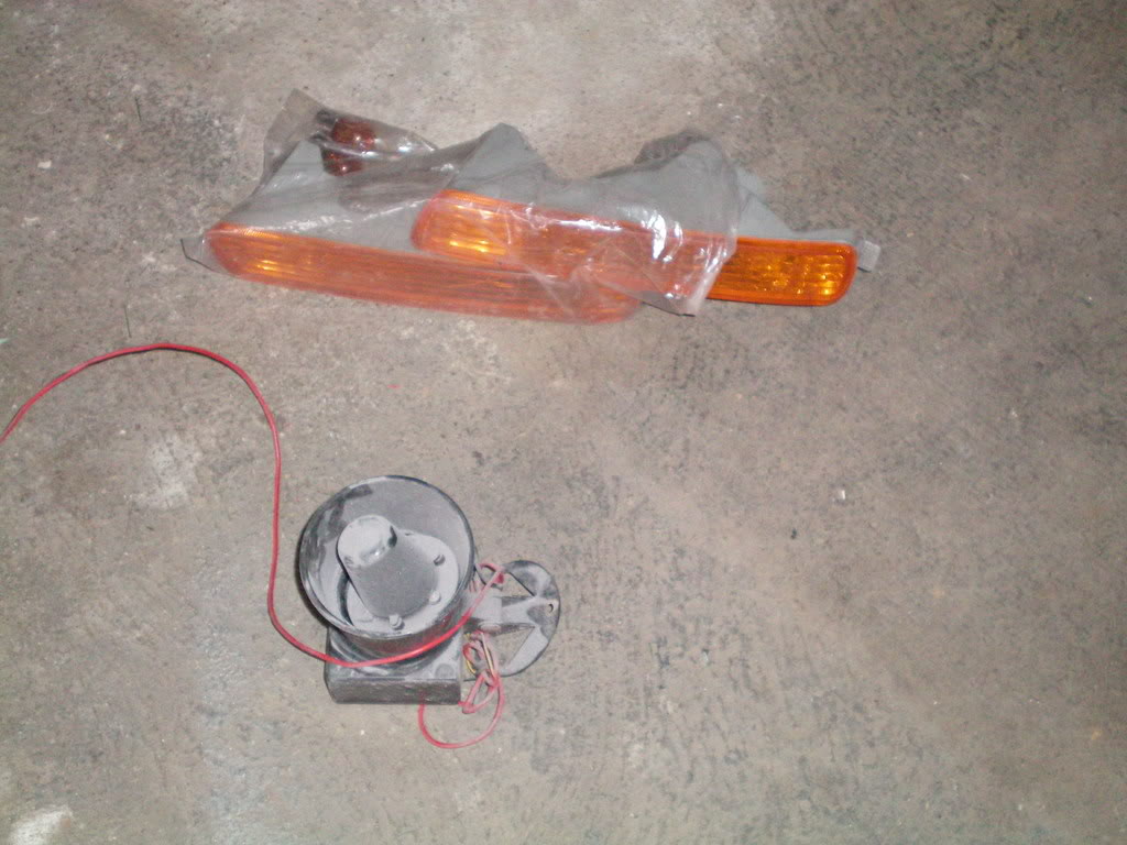 Name: garagesale010.jpg
Views: 65
Size: 114.1 KB