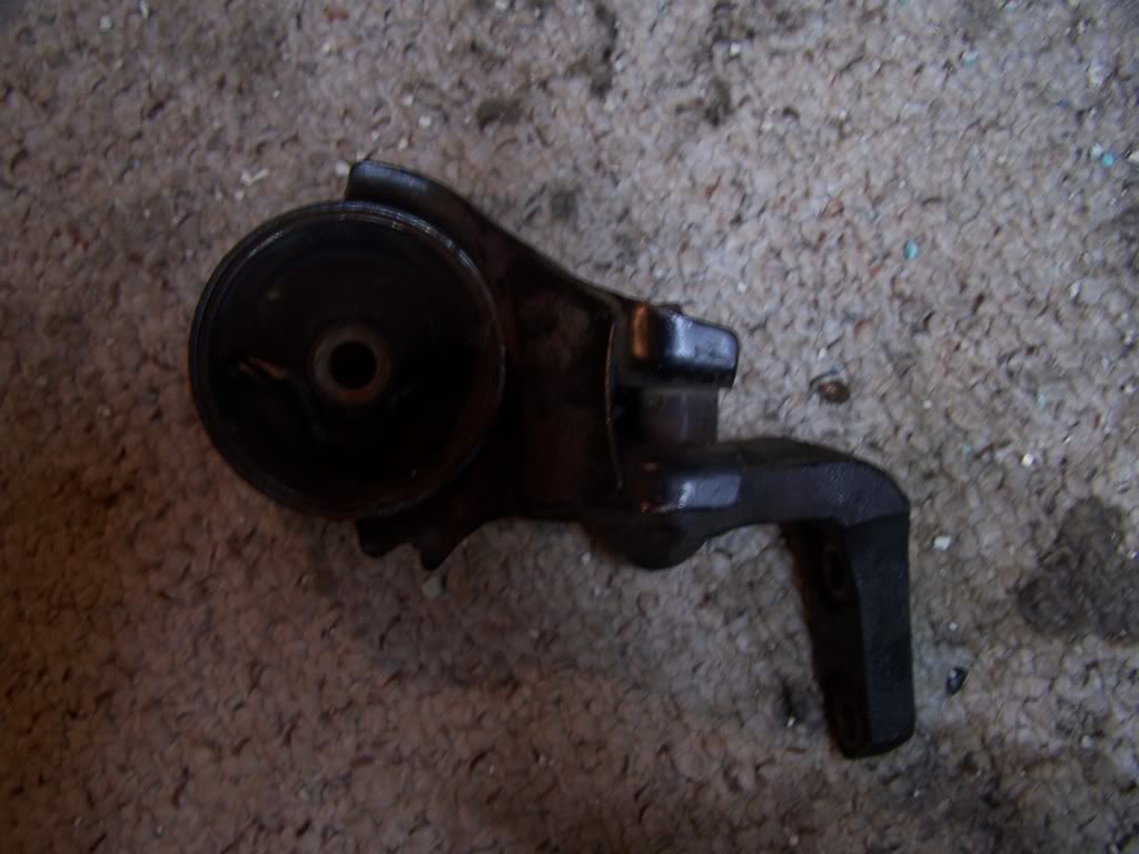 Name: A6mount001.jpg
Views: 99
Size: 82.7 KB